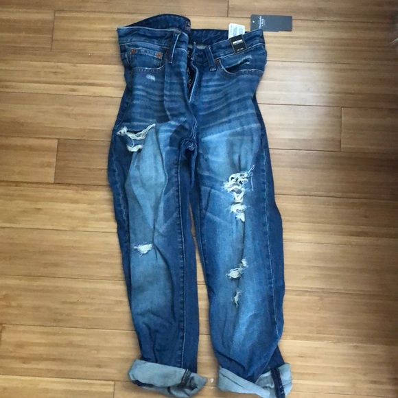 Abercrombie & Fitch Pants - TAGS ON/BRAND NEW BOYFRIEND JEANS